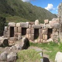  Complejo Arqueológico de Puka Pukara (Cusco)